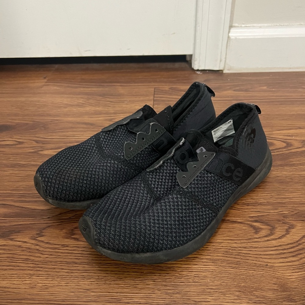 New Balance Black Sneakers Size 7 US